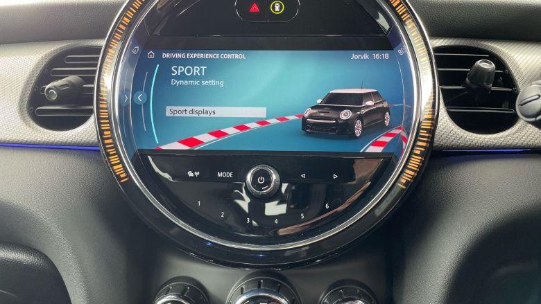 MINI Hatchback 1.5 Cooper Exclusive 5dr Auto [Comfort Pack] Petrol Hatchback